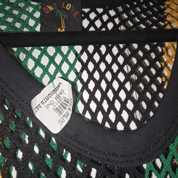 Mesh Jamaican Rasta Dress with Slits - Picture 4 of 5